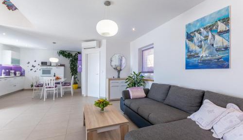Three-Bedroom Vacation Home 