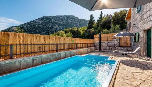 Villa With Pool