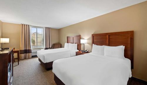 Queen Room with Two Queen Beds - Non-Smoking