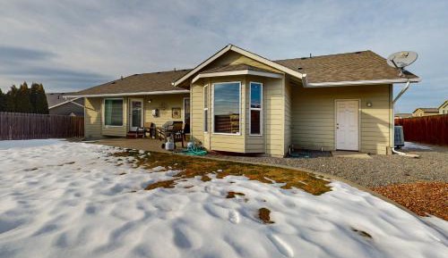 Three-Bedroom Vacation Home 