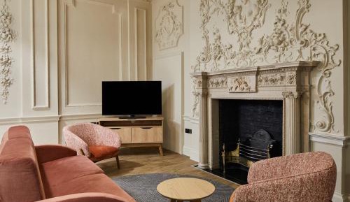 One Bedroom Open Plan