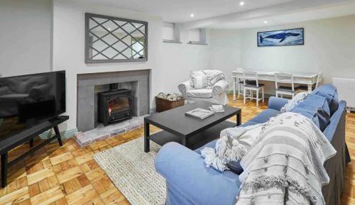 Two-Bedroom Apartment with River View