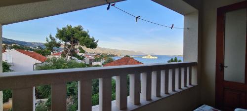 Studio Apartment with Sea View