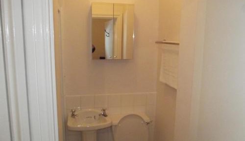 Deluxe Double Room with Shower
