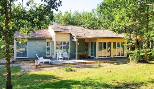 Three-Bedroom Vacation Home 