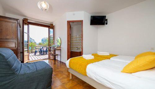 Twin Room with Extra Bed