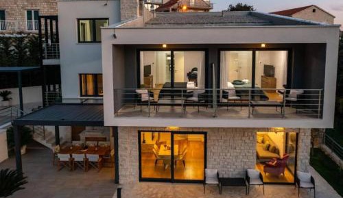 Villa With Pool