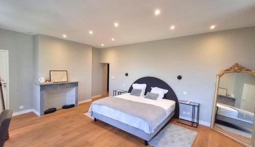 King Room with Mountain View