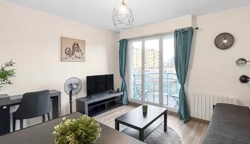Studio Apartment