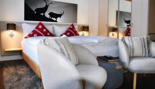 Junior Suite with Eiger View and Balcony