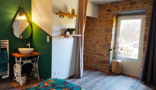 One-Bedroom House
