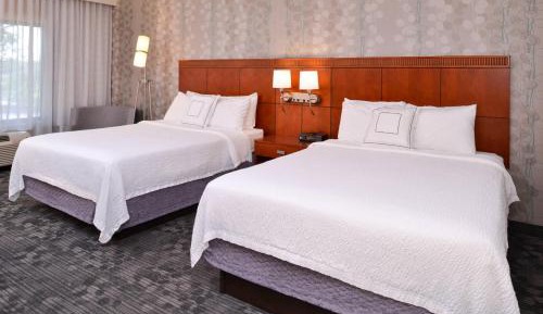 Queen Room with Two Queen Beds