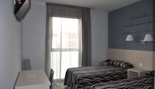 Triple Room (3 Adults)
