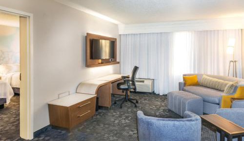 One-Bedroom Suite with Two Double Beds and Sofa Bed