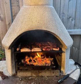 One-Bedroom Loft Apartment with One Queen Bed
