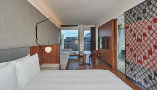 Rooftop King Room with Balcony