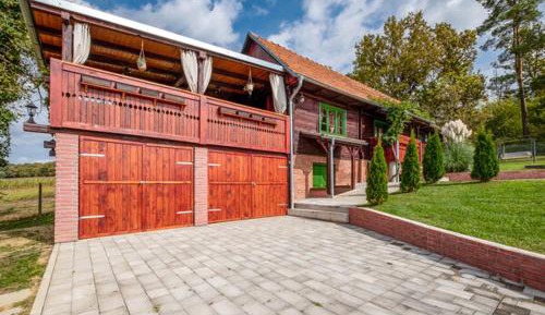 One-Bedroom House