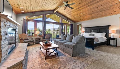 King Suite with Balcony