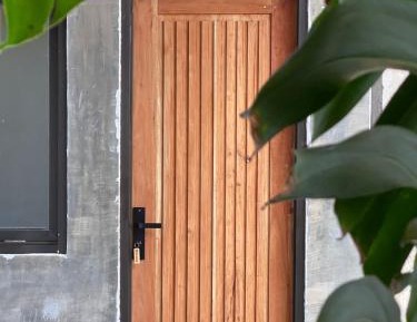 Standard Twin Room with Shared Bathroom