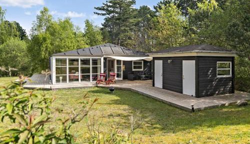 Three-Bedroom Vacation Home 