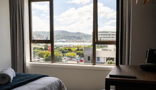 Twin Room Ensuite - Harbor view