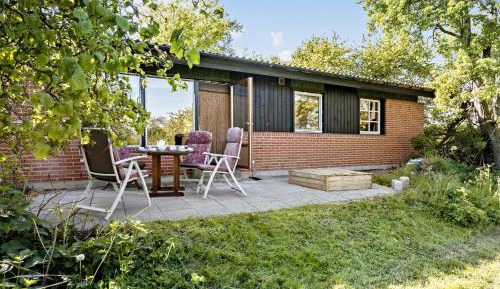 Three-Bedroom Vacation Home 