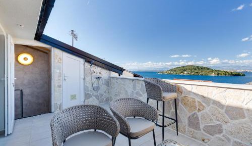 Villa with Sea View