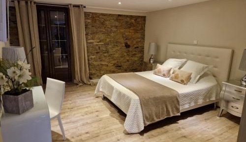 Double Room with Balcony and Sea View