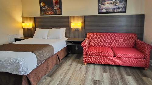 Standard Queen Room