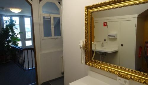 Twin Room with Shared Bathroom