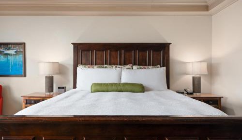 Executive King Room - Plaza View