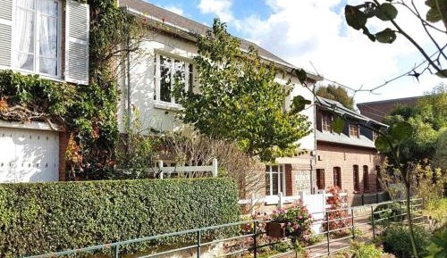 Four-Bedroom Holiday Home