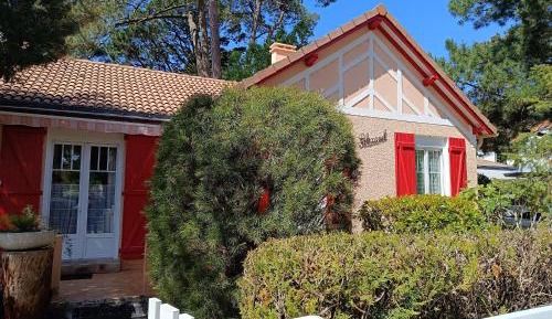 Holiday Home (5 Adults)