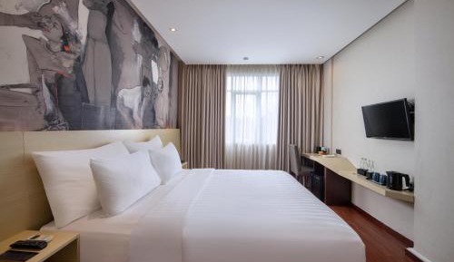Deluxe King Room