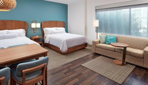 Guest room, 2 Queen, Sofa bed