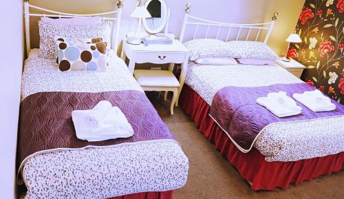 Triple Room with Shower