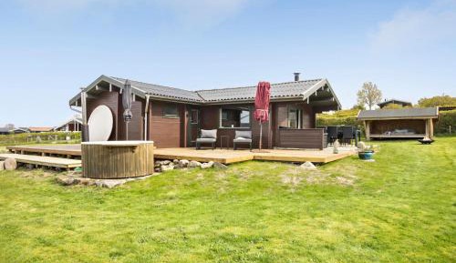 Two-Bedroom Holiday Home