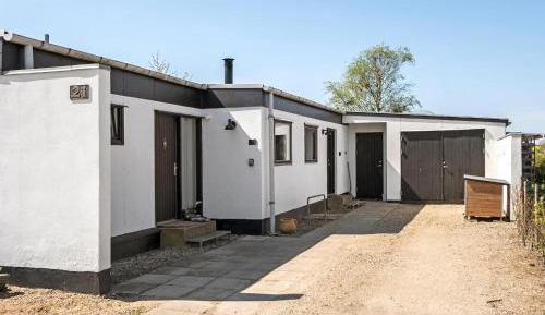 Three-Bedroom Vacation Home 