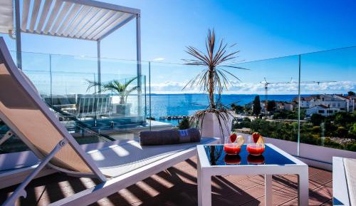 Penthouse Apartment