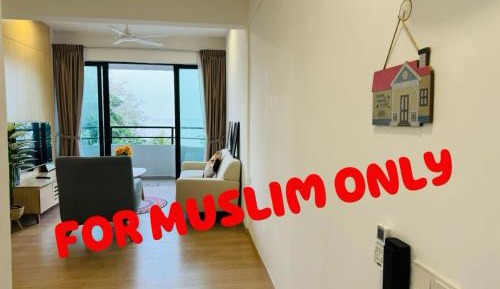 Two-Bedroom Apartment with Balcony and Sea View