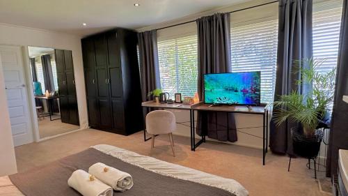 Double Room with Private Bathroom