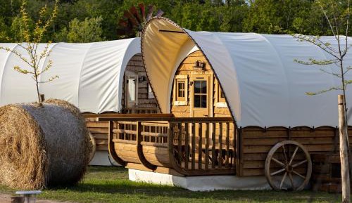 One-Bedroom Bungalow