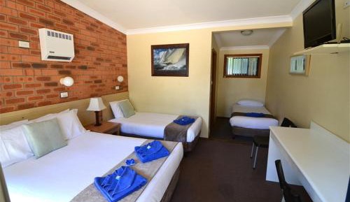 Family Room with En Suite Bathroom