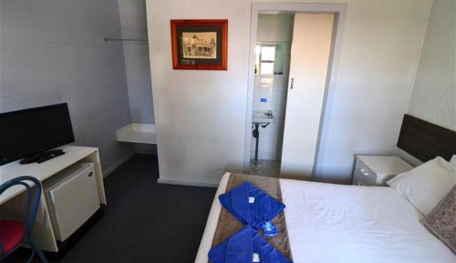 Double Room with Private Bathroom