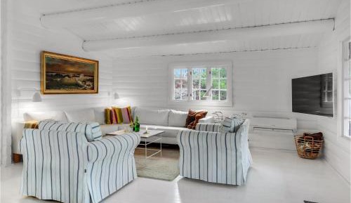 Three-Bedroom Vacation Home 