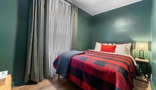 Deluxe Double Room with Bath