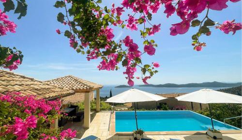 Three-Bedroom Vacation Home 
