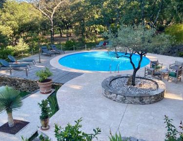 Suite with Pool View