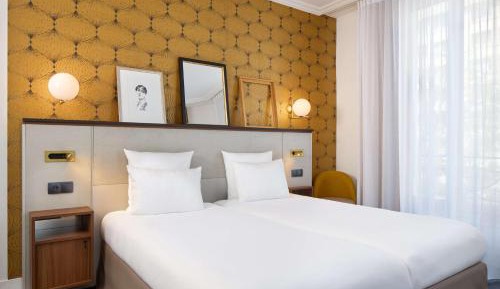 Superior Twin Room with Access to Relaxation Area
