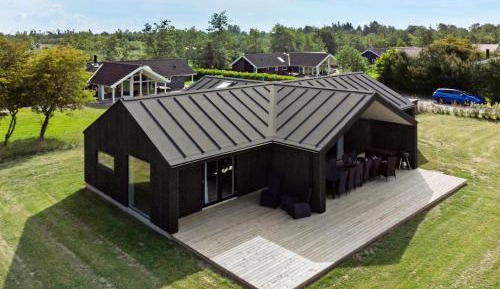 Three-Bedroom Vacation Home 